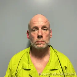 Mugshot of ROBERT CLAYTON KIRK