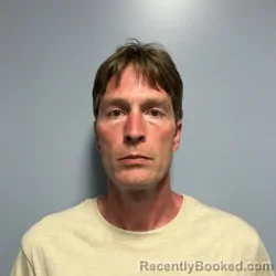 Mugshot of DAVID MATTHEW FIZER booked in Roanoke County, Virginia on April 18, 2026