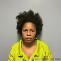 Mugshot of MIKIA CHE' WILLIAMS booked in Roanoke County, Virginia on May 4, 2026