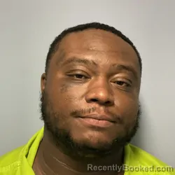 Mugshot of BERTRUM DWAYNE SAUNDERS booked in Roanoke County, Virginia on May 4, 2026