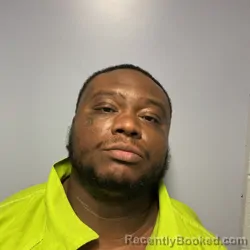 Mugshot of BERTRUM DWAYNE SAUNDERS booked in Roanoke County, Virginia on May 8, 2026
