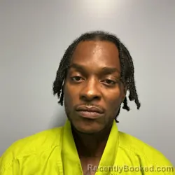 Mugshot of DAVAYON JERRELL SAUNDERS booked in Roanoke County, Virginia on June 24, 2026