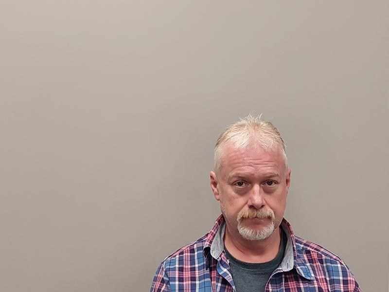 Mugshot of Eric Yulas Hubbard booked in Russell County, Virginia on April 22, 2026