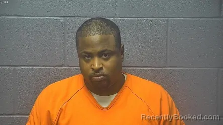 Mugshot of ANTONIO TERRELL MURRAY booked in Shenandoah County, Virginia on April 8, 2026