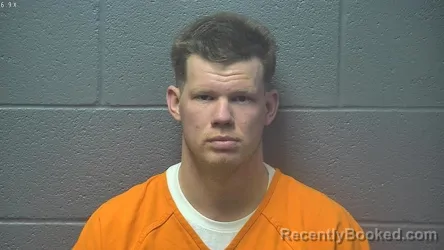 Mugshot of ETHAN ZACHARY THOMAS HILLS