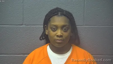 Mugshot of MYKASHIE N/A EDWARDS