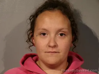 Mugshot of Kari Della Marie Giles