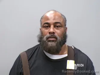 Mugshot of Nartio Omar Tillman-Bowles