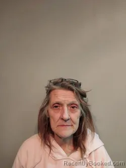 Mugshot of Tamara Lynn Holbrook