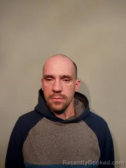 Mugshot of Thomas Ray Lawson