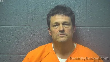 Mugshot of CURTIS LINDELL HILLMAN