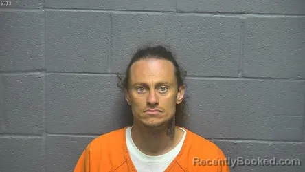 Mugshot of DAVID EUGENE ANDREWS booked in Warren County, Virginia on June 18, 2026