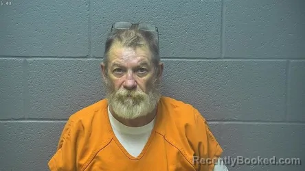 Mugshot of DWAYNE H MAUCK