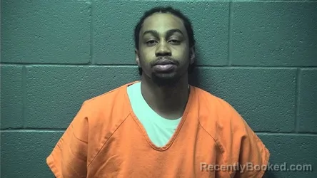 Mugshot of Deion Isaiah Richardson booked in Warren County, Virginia on October 2, 2026