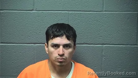 Mugshot of EDGARD DOMINGO DIAZ FERNANDEZ booked in Warren County, Virginia on May 17, 2026