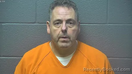 Mugshot of JOSEPH CHRISTOPHER HOWKE