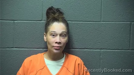 Mugshot of KIARA SHAQUELLE ROY booked in Warren County, Virginia on July 7, 2026