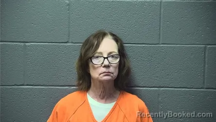 Mugshot of KATHLEEN CRISMOND YONAN booked in Warren County, Virginia on April 25, 2026
