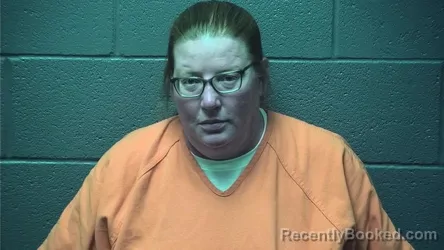 Mugshot of Laurel Elizabeth Oconnor booked in Warren County, Virginia on September 11, 2026