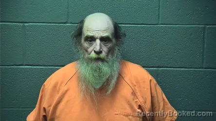 Mugshot of MICHAEL DELANO DRESSLER booked in Warren County, Virginia on April 21, 2026