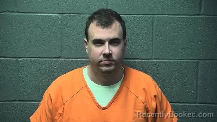 Mugshot of Matthew Scott Hubbard booked in Warren County, Virginia on April 24, 2026