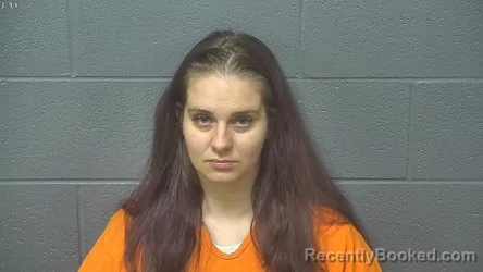 Mugshot of MIRACLE-SAVANNAH SUNCHINE SLYE booked in Warren County, Virginia on April 16, 2026