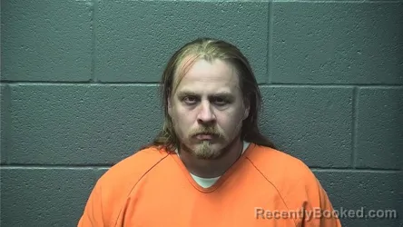 Mugshot of Robert Thomas Kemp booked in Warren County, Virginia on October 17, 2026