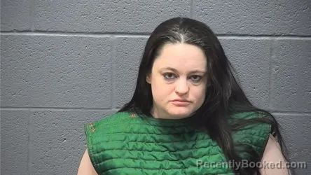 Mugshot of SAMANTHA NICOLE ROLES booked in Warren County, Virginia on June 19, 2026