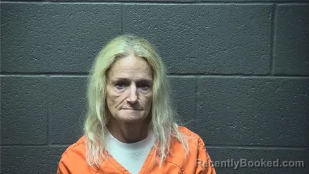 Mugshot of Stacy Renee Robbins booked in Warren County, Virginia on August 28, 2026