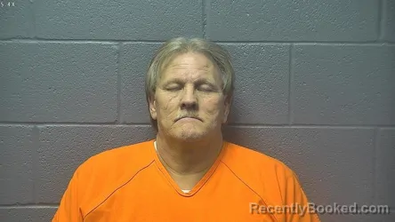 Mugshot of THOMAS EDWARD SHOWERS