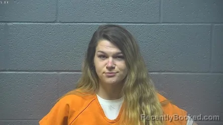 Mugshot of VICTORIA MAE DEAVERS