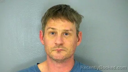 Mugshot of DERICK JOHN LIGHT