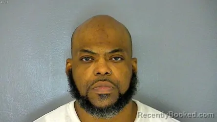 Mugshot of LAVAR ANTHONY ONEAL booked in York County, Virginia on June 21, 2026
