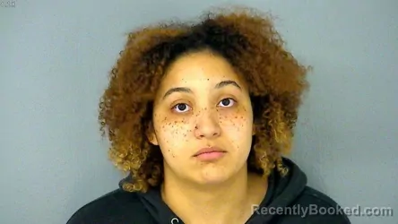 Mugshot of MAKAYLA LILLIAN DAVIS