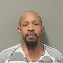 Mugshot of Zamone Desmond Woodson booked in Franklin County, Texas on August 27, 2026