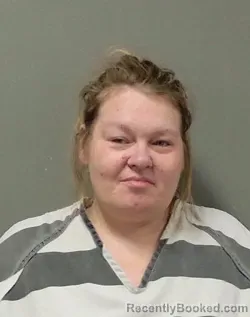Mugshot of Amber Danielle Hood booked in Franklin County, Texas on October 11, 2026