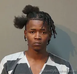 Mugshot of ROYKEICE JALIYL FARRIER booked in Franklin County, Texas on August 1, 2026