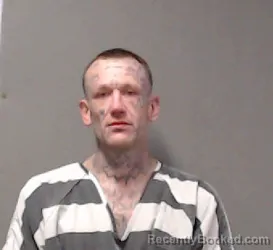 Mugshot of Dustin Ryan Henley