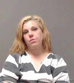 Mugshot of LESLIE JOANN LAMBERT