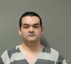 Mugshot of Emanuel Minjares