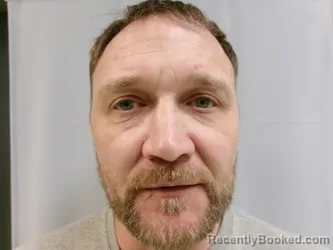 Mugshot of Russell Allen Grow