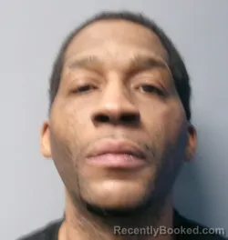 Mugshot of Levar Glenwood Crawford