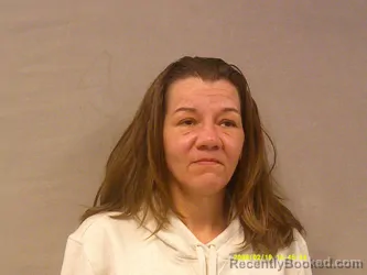 Mugshot of Krystal Kay Carpenter