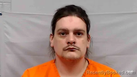 Mugshot of Derrick Shane Couch