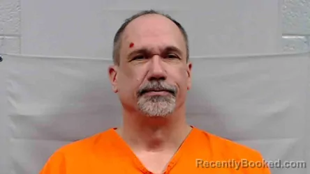 Mugshot of Edward Michael Meddaugh