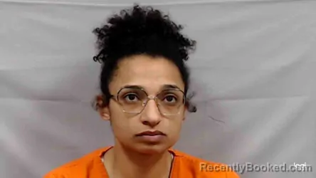 Mugshot of Gabrielle L Andrews