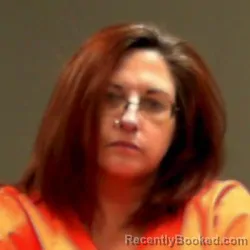 Mugshot of Rachel Lee Straight