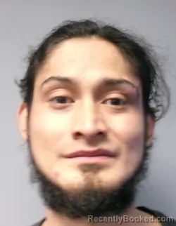 Mugshot of Roberto Genaro Lemus-Nolasco