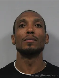 Mugshot of Aris Travon Hairston