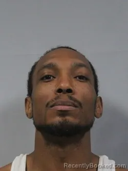 Mugshot of Aris Travon Hairston